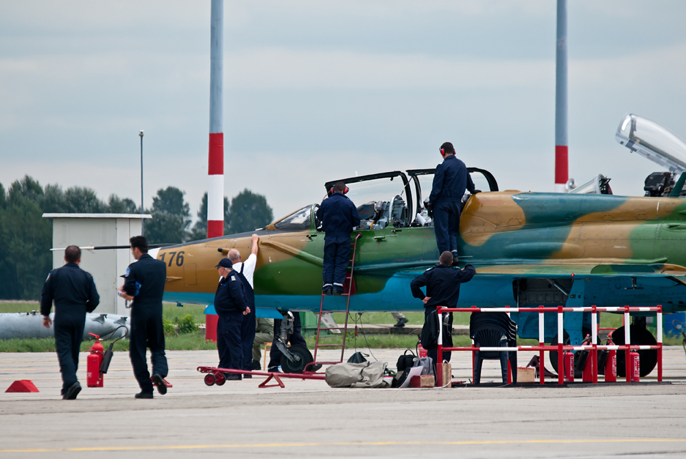 027_Kecskemet_Air Show_Mikoyan-Gurevich MiG-21UM Lancer B.jpg